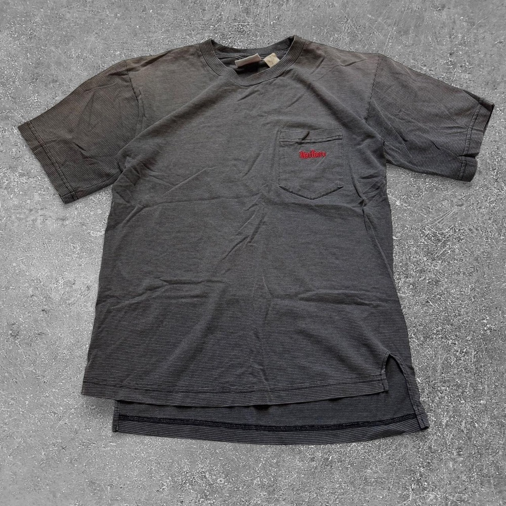 Marlboro Unlimited Vintage Gray Striped Pocket Tee Skater Mens Shirt